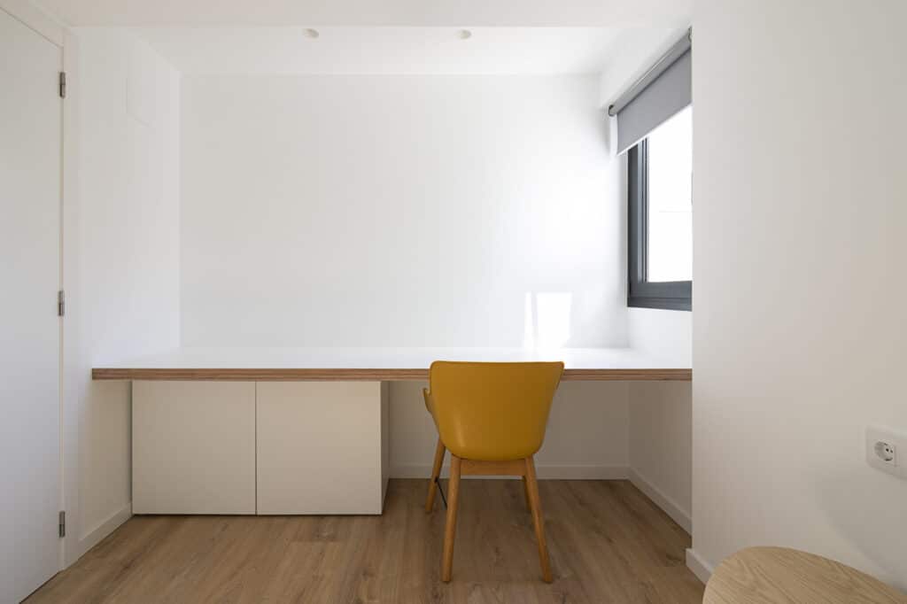 Carpinteria Valencia Madera Reina (1) svg+xml;charset=utf