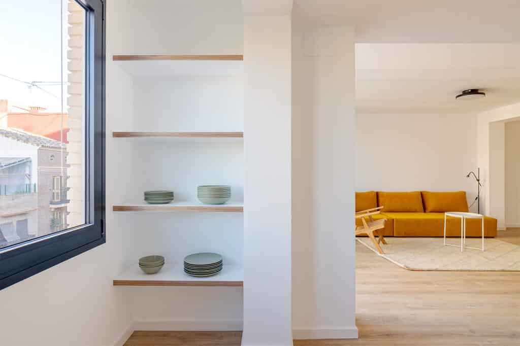 Carpinteria Valencia Madera Reina (3) svg+xml;charset=utf