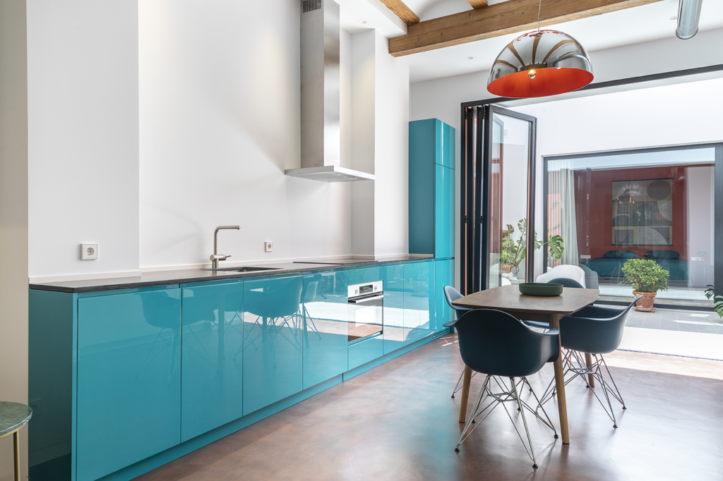 Carpintería Valencia Madera Ruzafa svg+xml;charset=utf