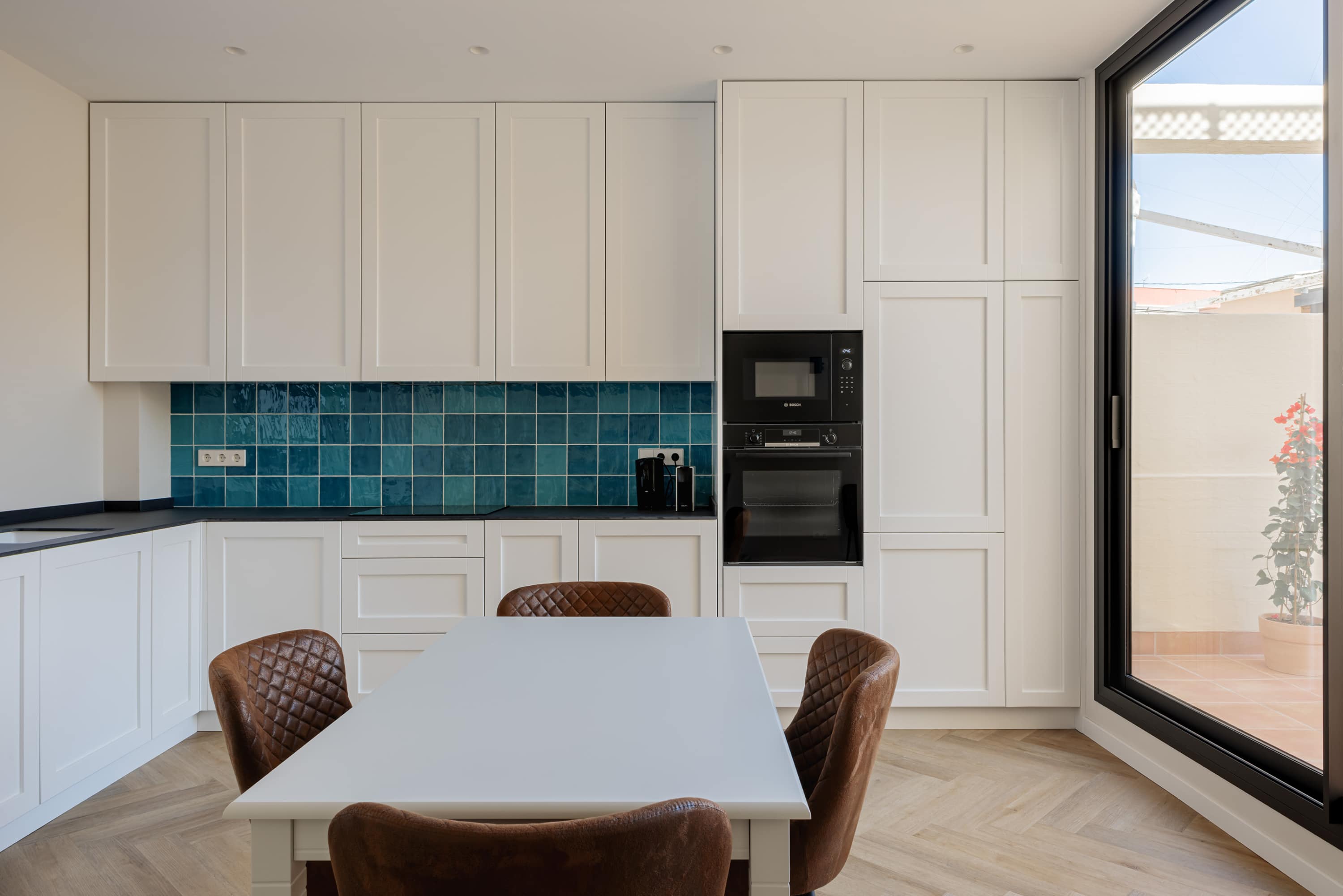 265A0762 HDR 1 svg+xml;charset=utf