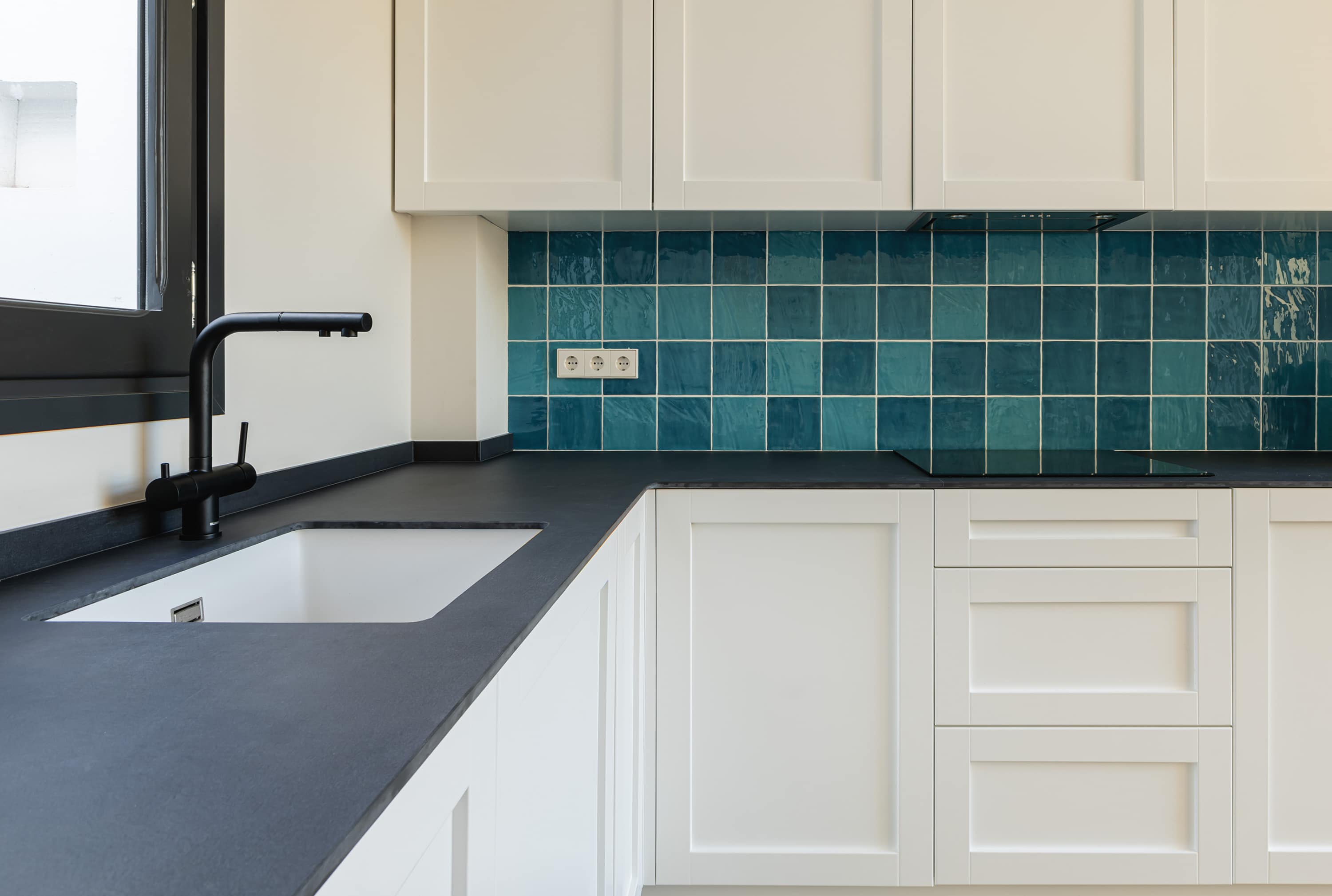 265A0795 HDR 1 svg+xml;charset=utf